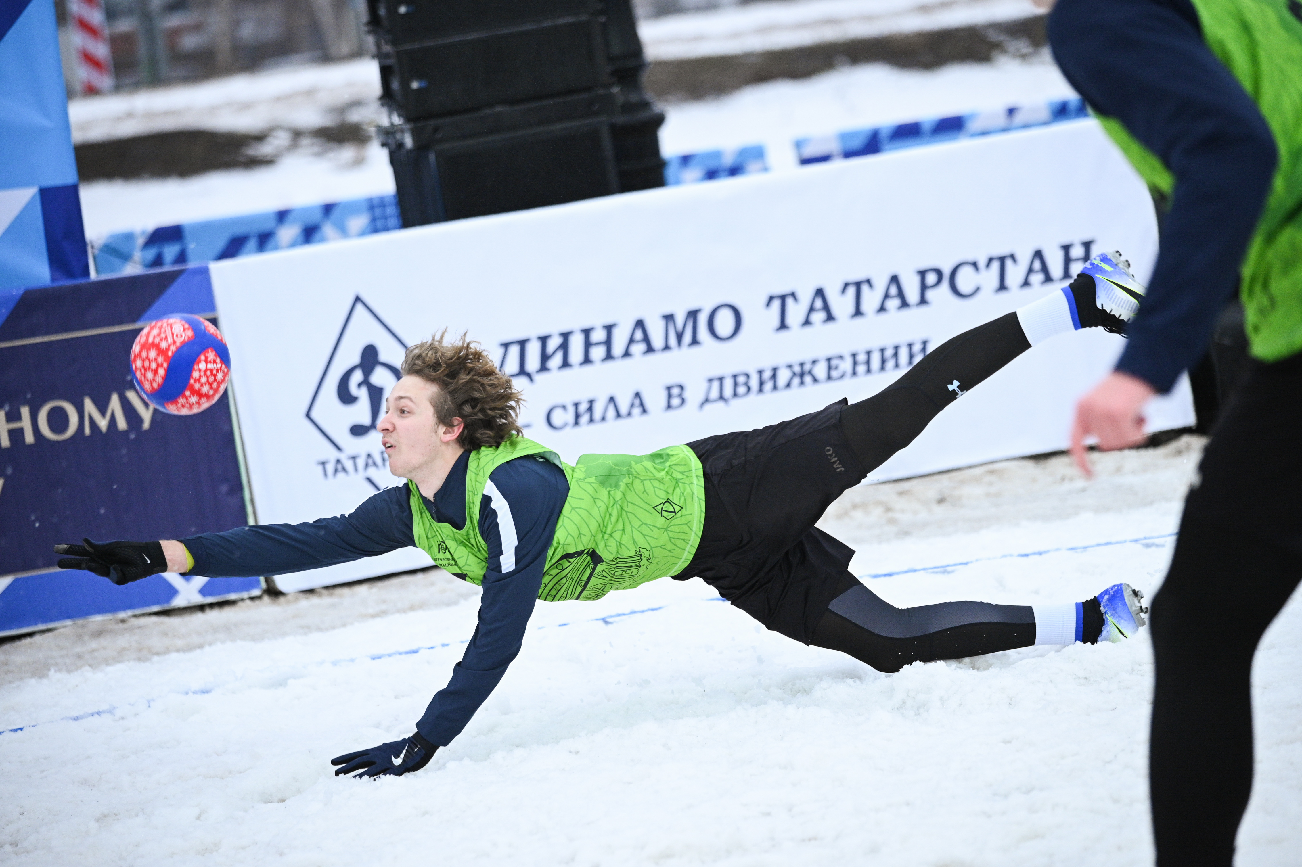 Этап чемпионата России 2023-2024 Казань ВФВ официальный сайт волейбола на  снегу